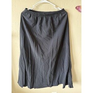 Solumbra Women’s Sun Protective Black Skirt Size Small